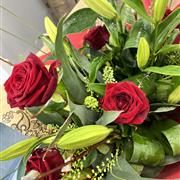 LILY AND RED ROSE BOUQUET