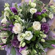 WINTRY WONDER BOUQUET